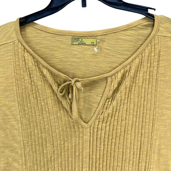 Prana Top Womens XS Mustard Yellow Ocupas Popover Pintuck Organic Athleisure - Picture 3 of 13